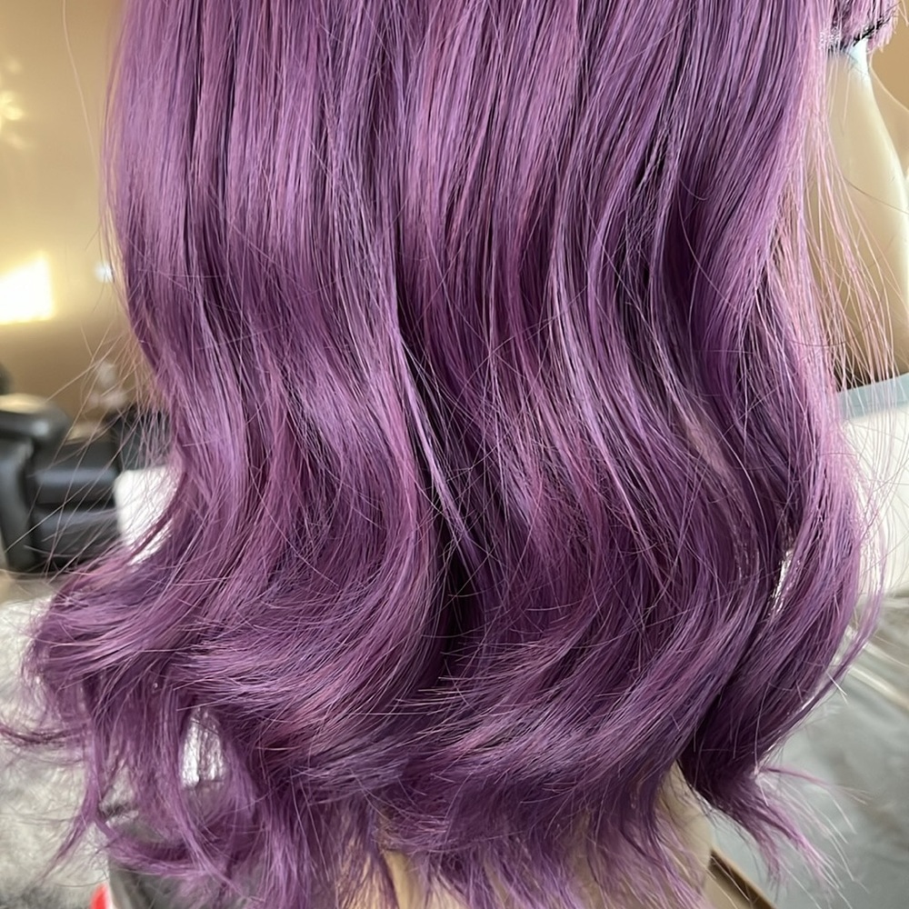 Wig - Picture 4 of 5